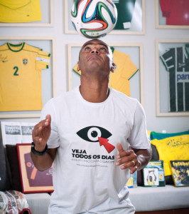 Cafu-bola-598x675